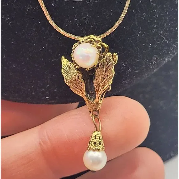 Antique Freshwater Pearl Gold Fill Leaf Pearl Drop Necklace 18in - Picture 2 of 6